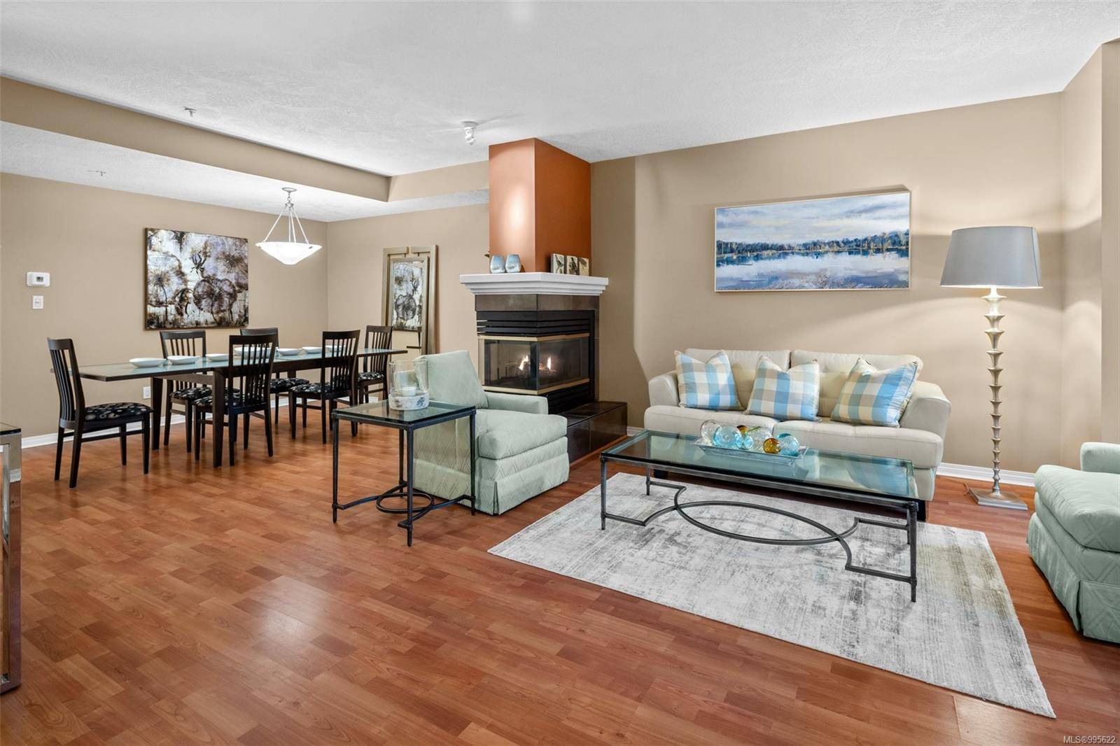 370 Waterfront Cres #5, Victoria, BC V8T 5K3