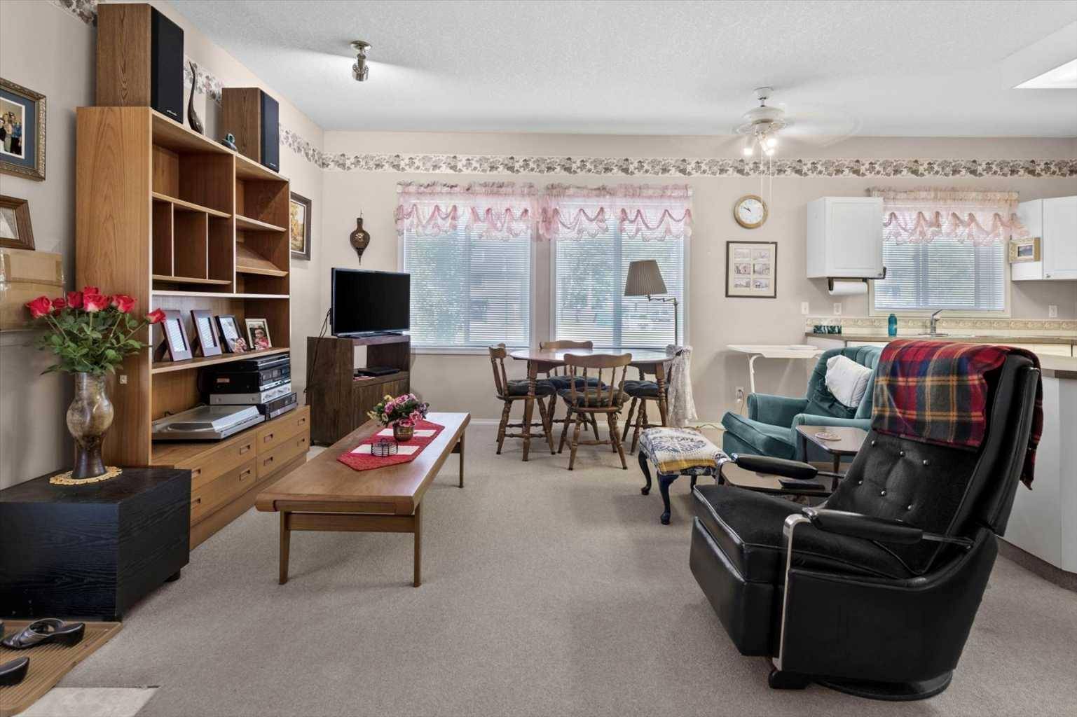 Calgary, AB T3E 6S7,2850 51 ST Southwest #104