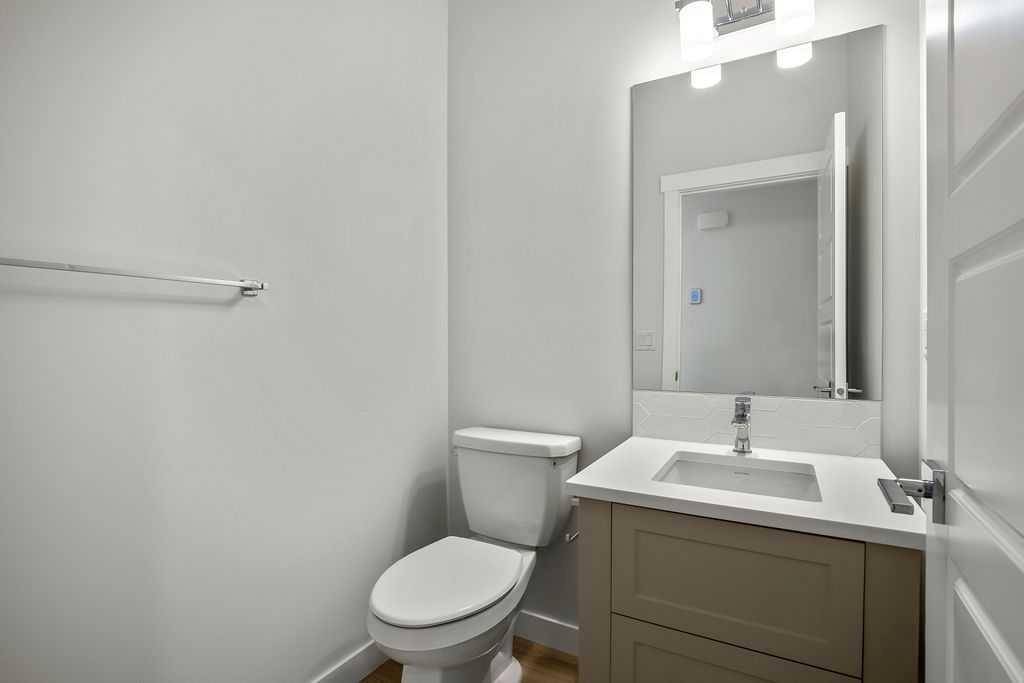 Calgary, AB T2X 5G5,229 Creekstone HL Southwest