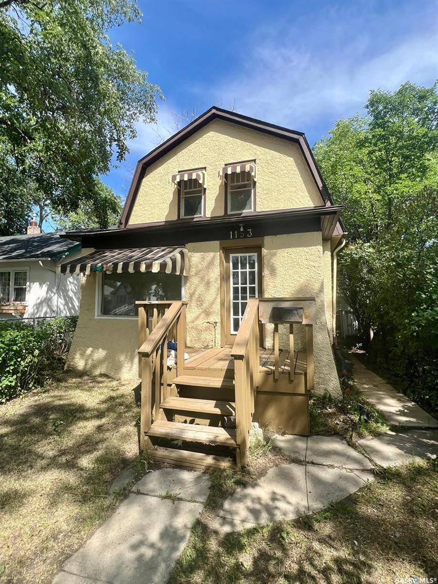 1153 Elphinstone STREET, Regina, SK S4T 3M2