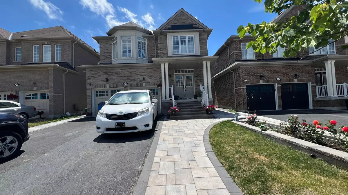 Oshawa, ON L1K 0Y1,1008 Wrenwood DR #(2 Bdrm Unit)