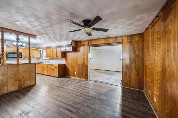 Mesquite, TX 75150,4518 Live Oak Drive