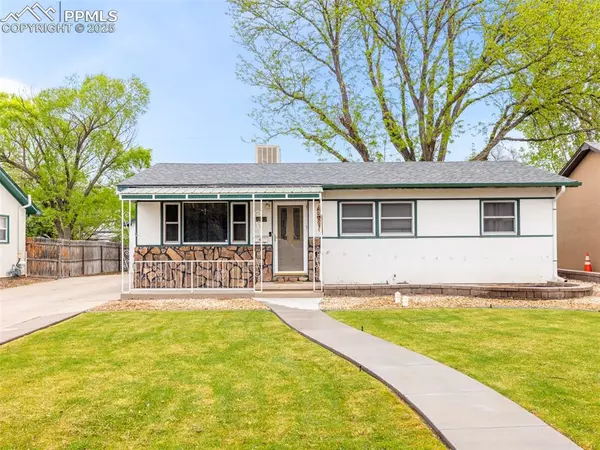 1812 Garwood DR, Pueblo, CO 81005