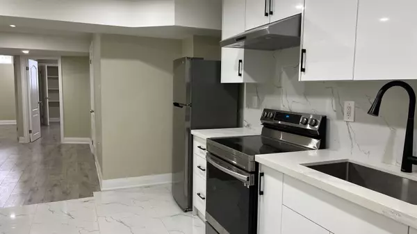 Oshawa, ON L1K 0Y1,1008 Wrenwood DR #(2 Bdrm Unit)