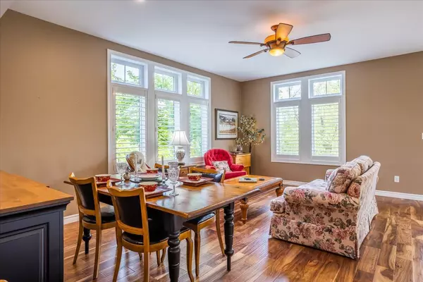 Kawartha Lakes, ON K0M 1A0,29 Lakewood CRES #111