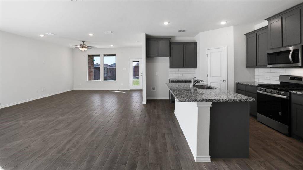 Fort Worth, TX 75052,2405 Ascent Lane