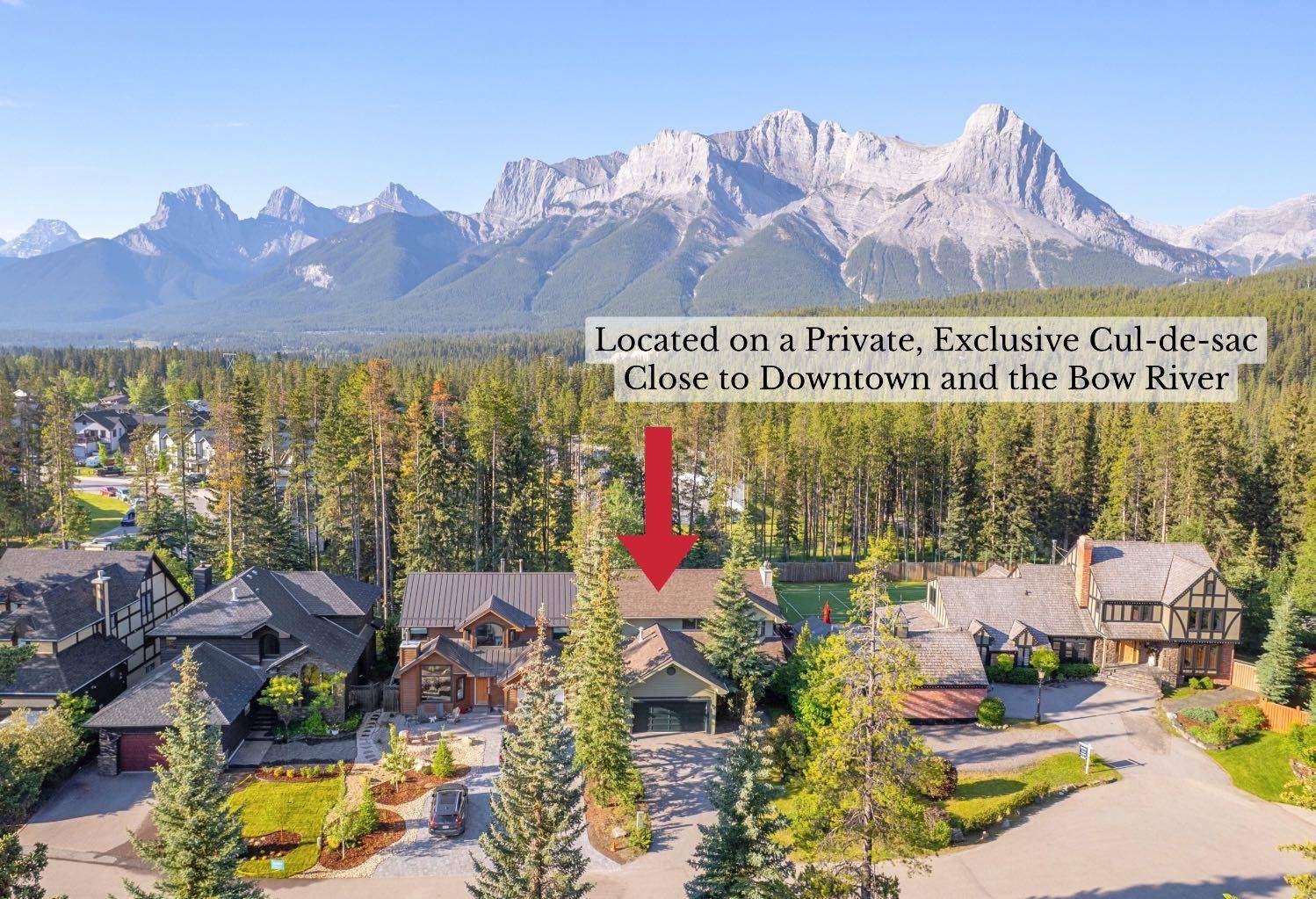 4 Woodside LN, Canmore, AB T1W 1T1