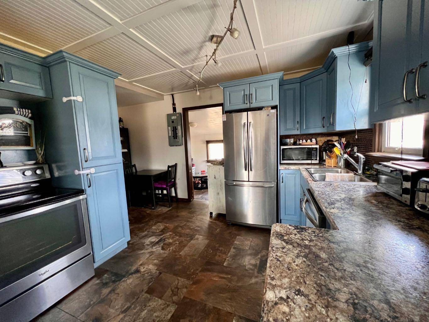 Edgerton, AB T0B 1K0,5104 51 ST
