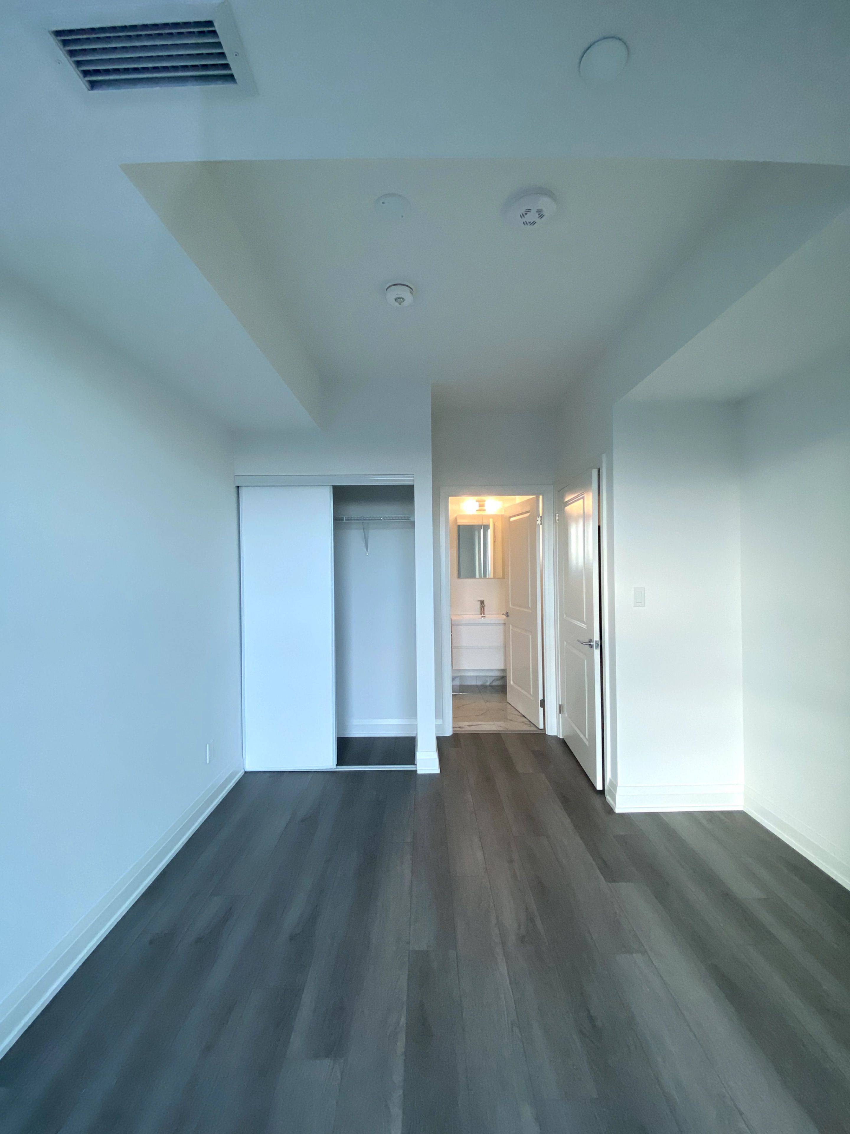 Markham, ON L6G 0H9,56 Andre De Grasse ST #2613