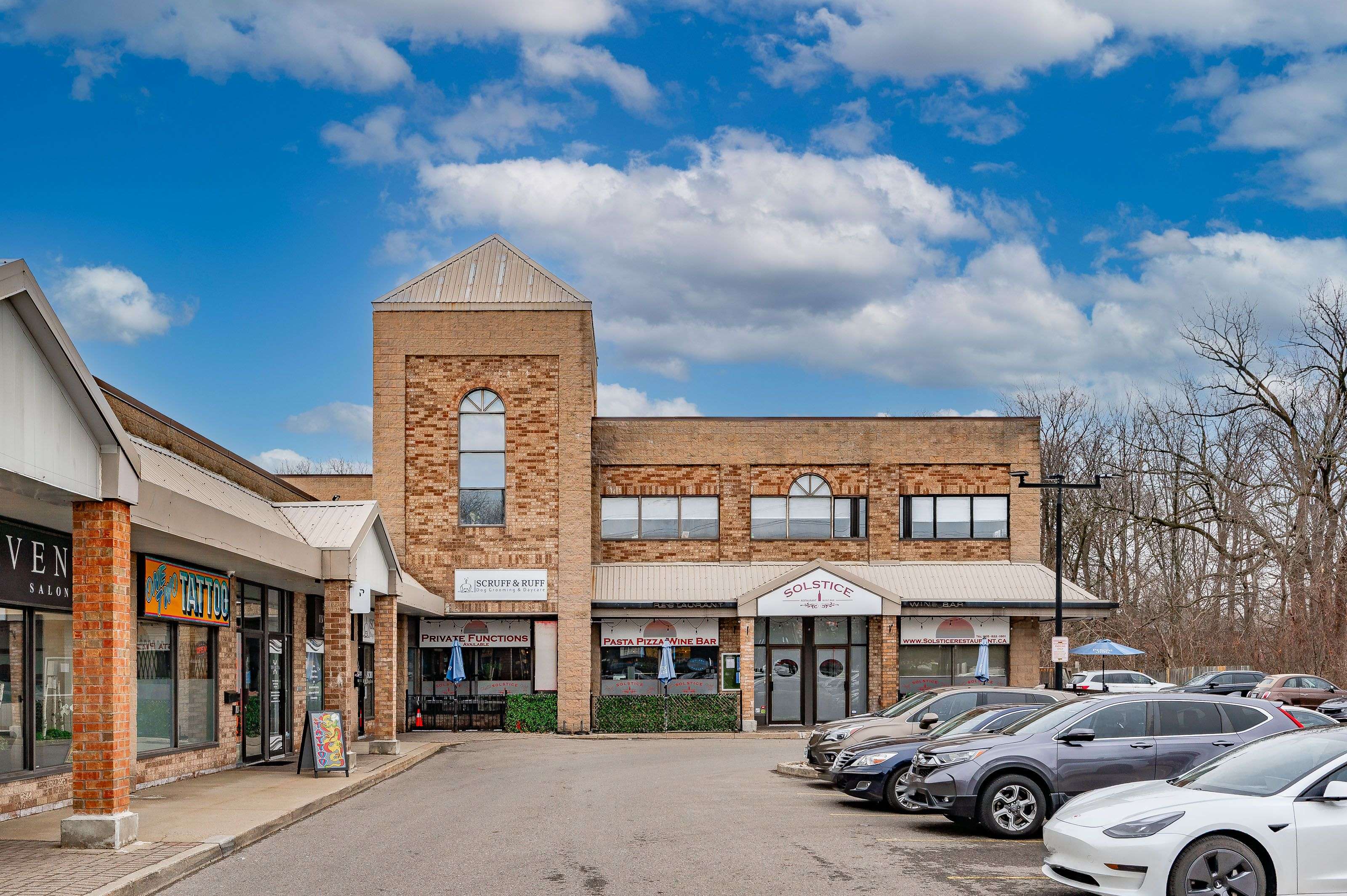 Mississauga, ON L5J 1J6,1801 Lakeshore RD W #13