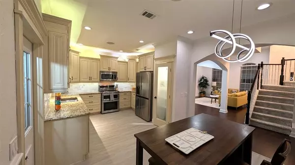Plano, TX 75093,4216 Creekstone Drive