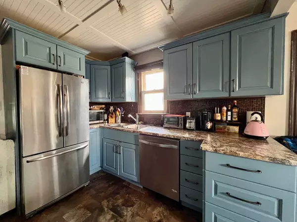 Edgerton, AB T0B 1K0,5104 51 ST