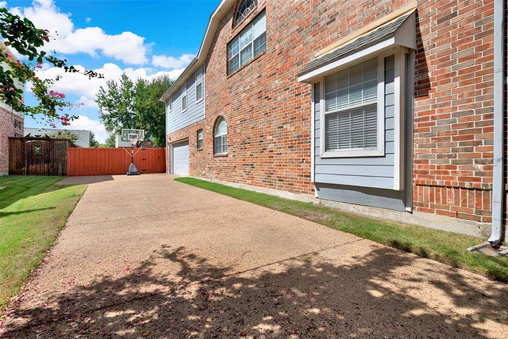 Richardson, TX 75082,3217 Tearose Drive