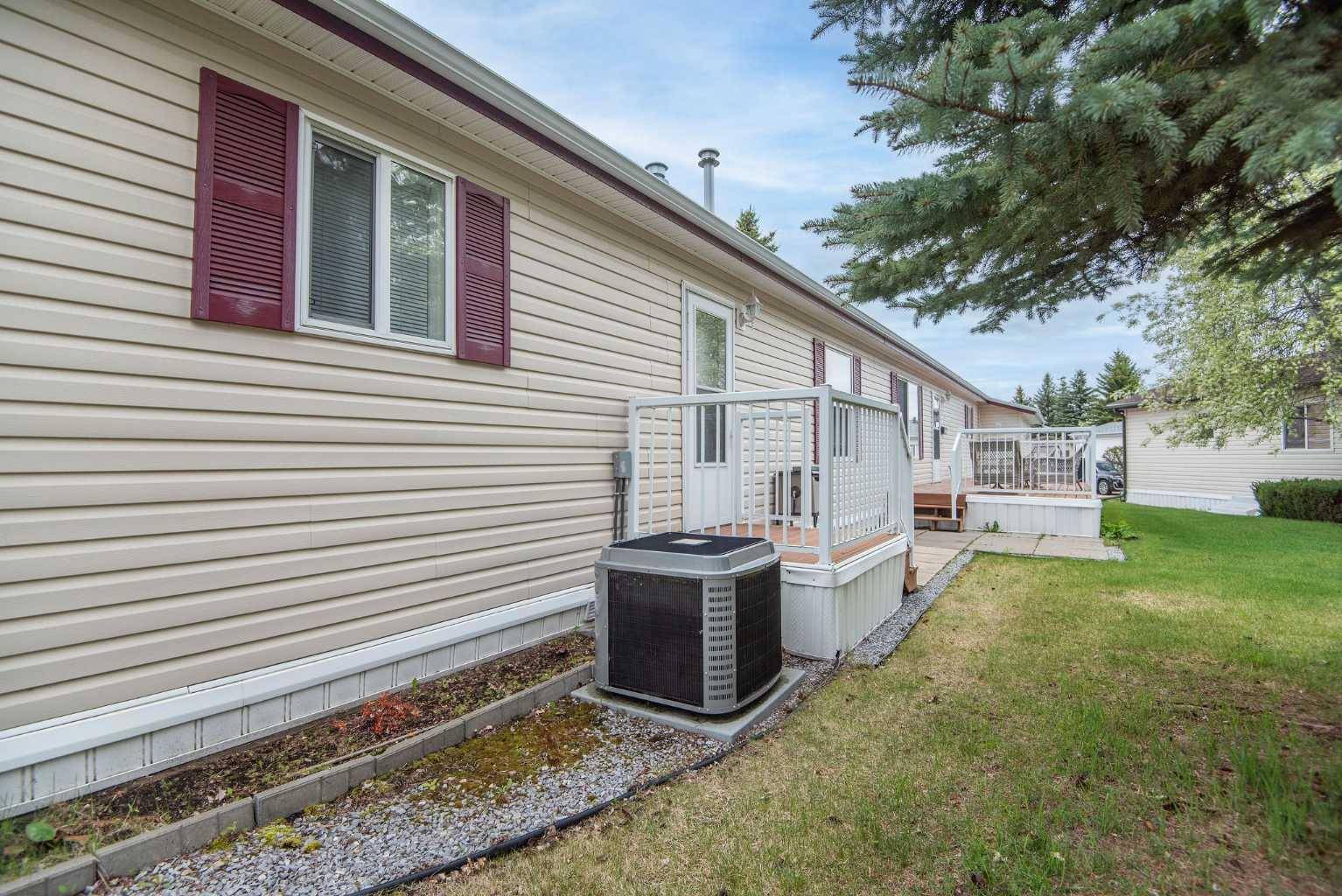Red Deer, AB T4R 2Z8,4920 Dorchester AVE