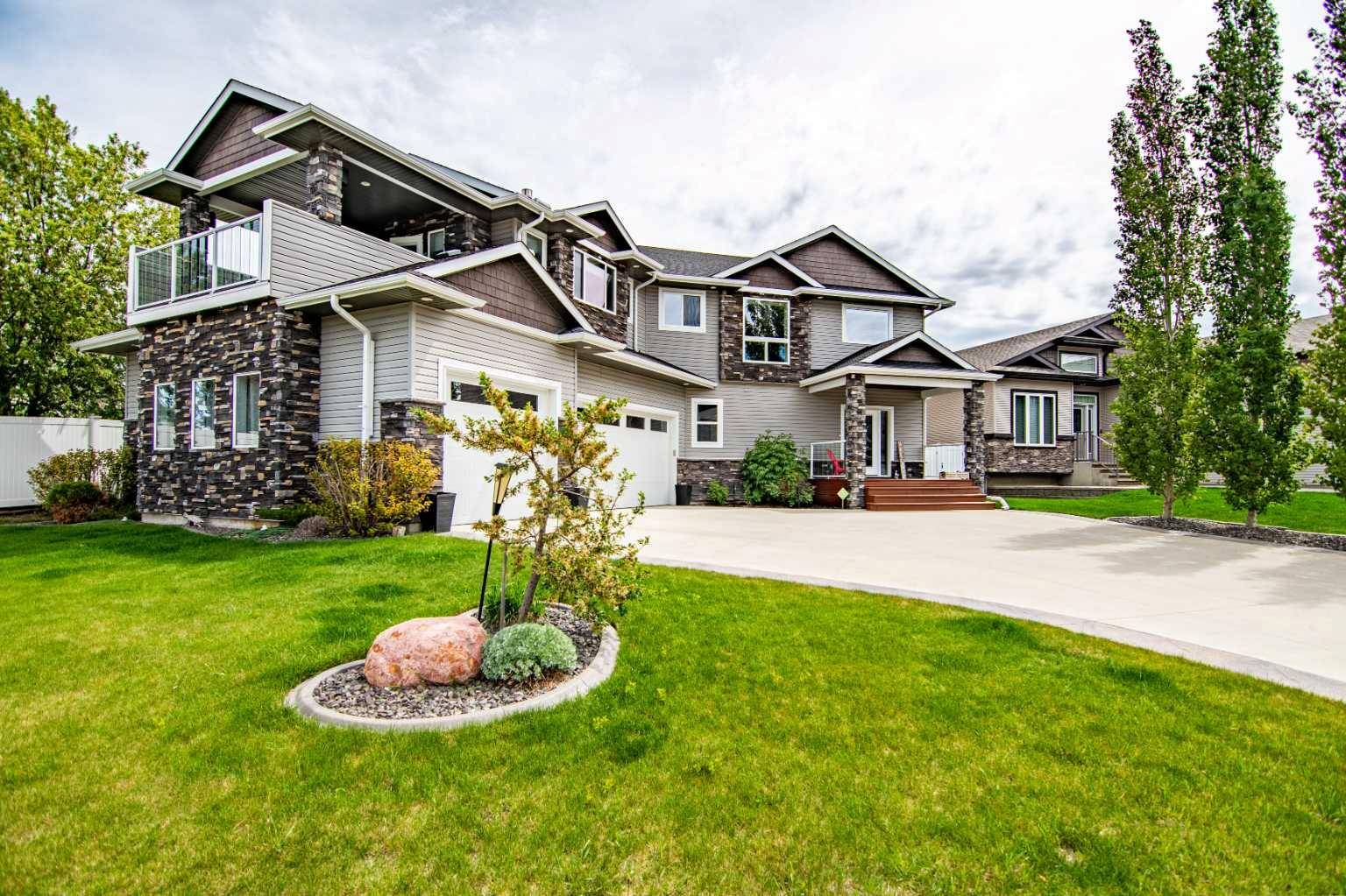 Sylvan Lake, AB T4S 0C3,65 Fieldstone WAY