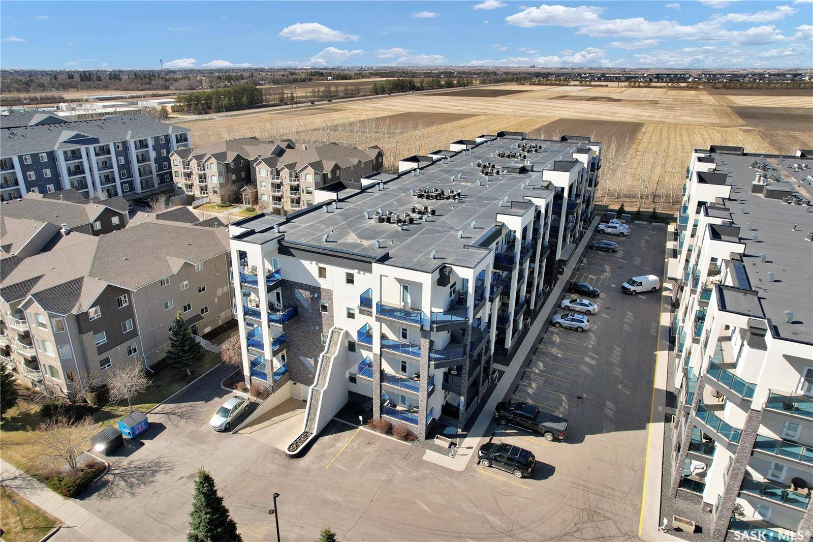 Saskatoon, SK S7S 1P2,419 Nelson ROAD #102