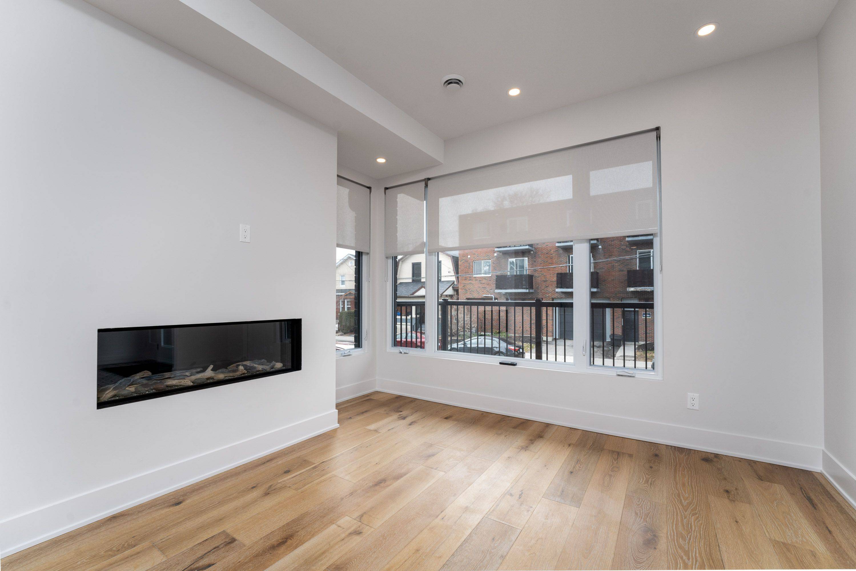 West Centre Town, ON K1Y 1P5,83 Rosemount AVE #A