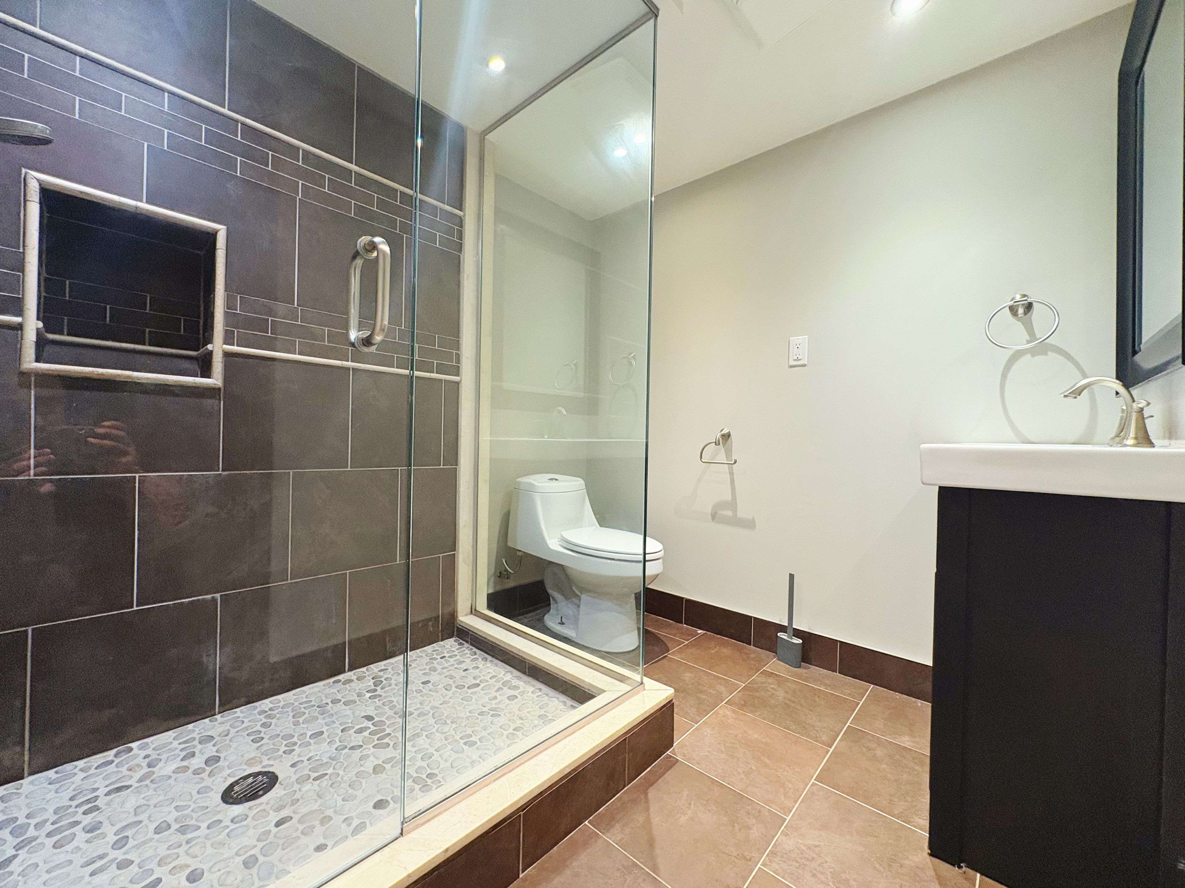 St. Catharines, ON L2N 6R7,75 Bula DR ##Lower