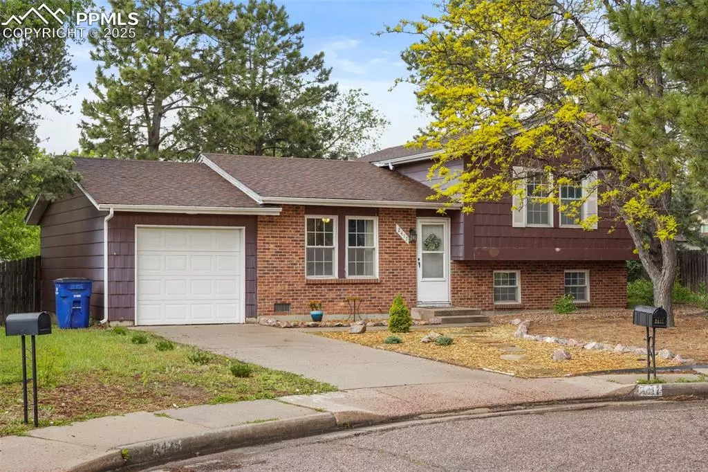 Colorado Springs, CO 80918,2417 Ranch LN