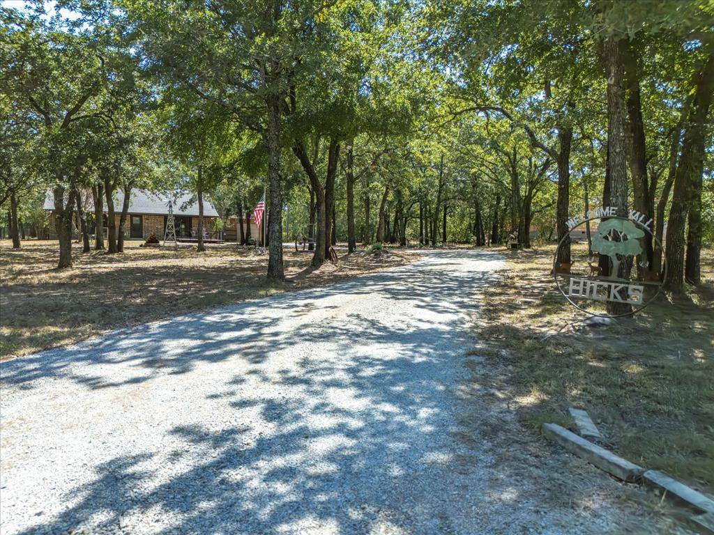 Paradise, TX 76073,1271 County Road 3555