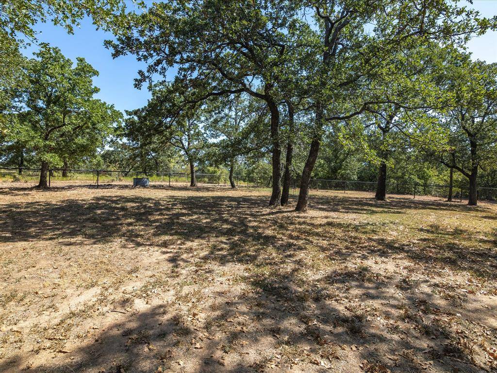 Paradise, TX 76073,1271 County Road 3555