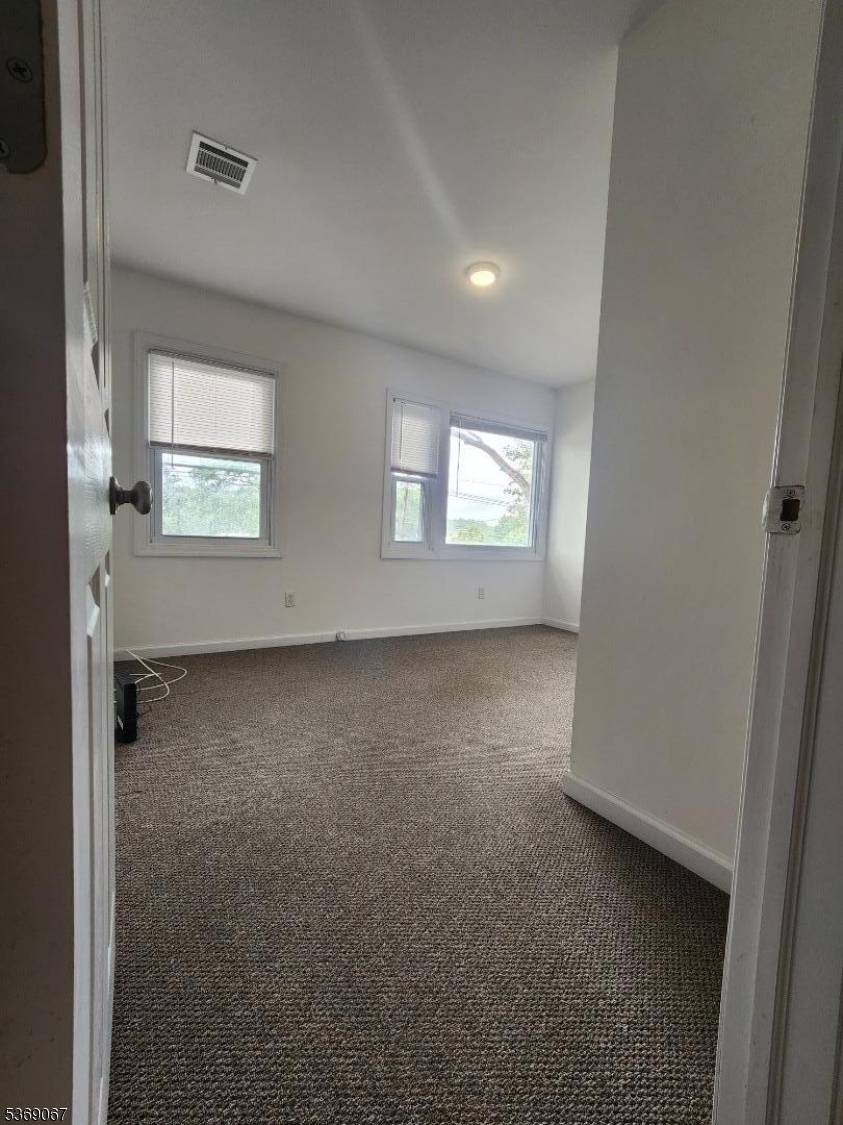 Roxbury Twp., NJ 07850,142 Mount Arlington Blvd #B