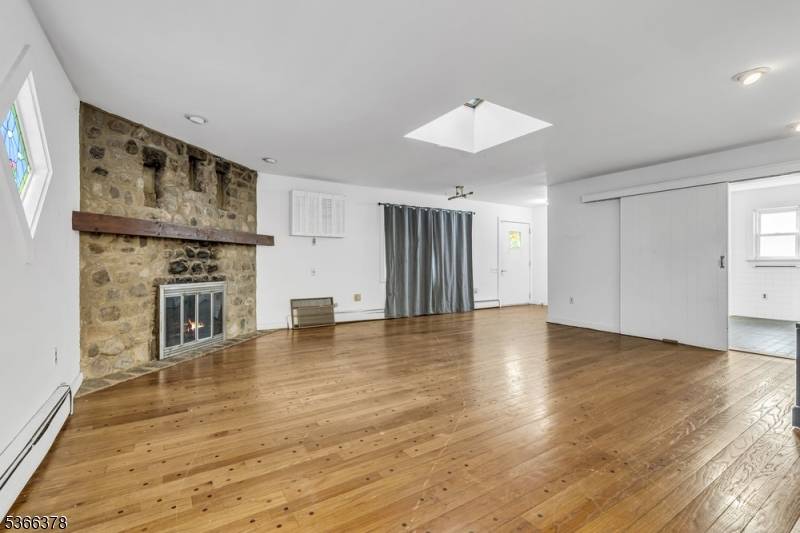 Linden City, NJ 07036,55 Furber Ave