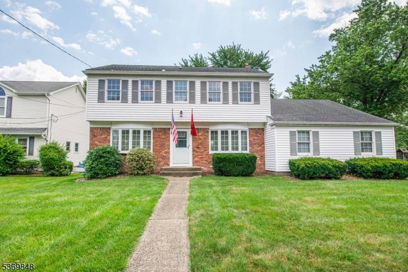 7 Cherry Ln, Parsippany-troy Hills Twp., NJ 07054