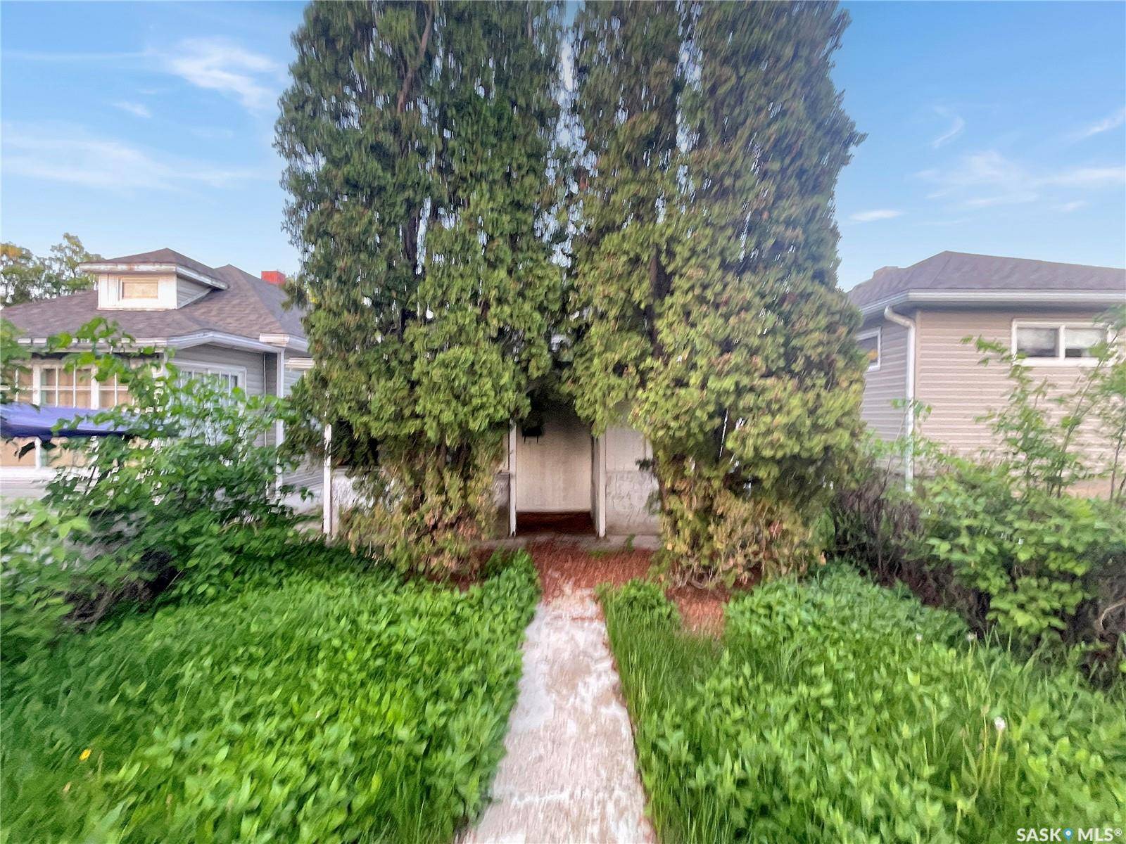 521 3rd AVENUE NE, Swift Current, SK S9H 2H3