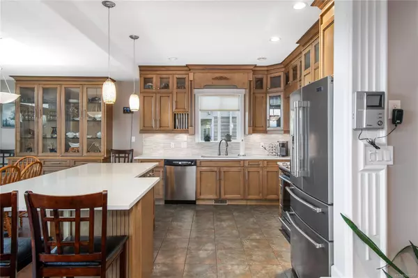 Campbell River, BC V9W 0A5,632 Nodales Dr
