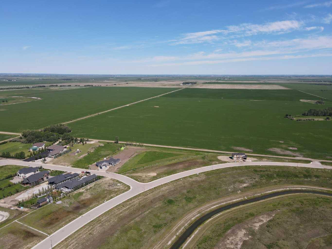 Lyalta, AB T0J1Y1,290 Muirfield CRES