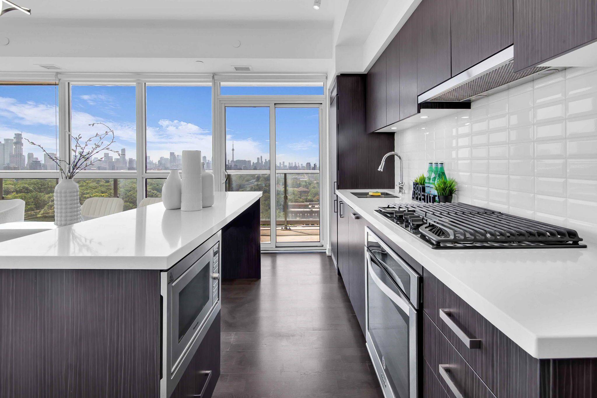 Toronto C02, ON M5P 0A2,501 St Clair AVE W #1405