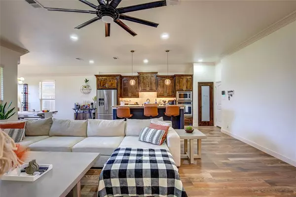 Greenville, TX 75402,152 Lipan Street