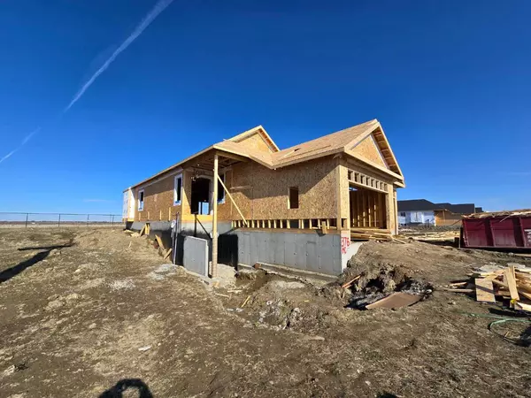Lyalta, AB T0J1Y1,376 Muirfield CRES