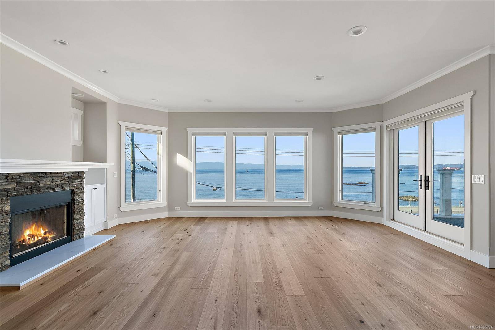 Victoria, BC V8V 1A8,338 Dallas Rd #2