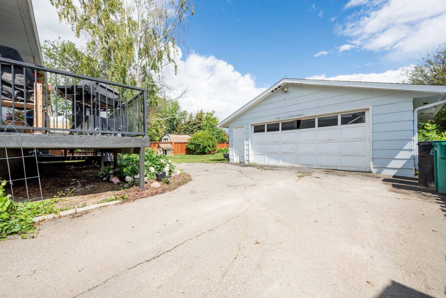 Beaverlodge, AB T0H 0C0,614 6 AVE