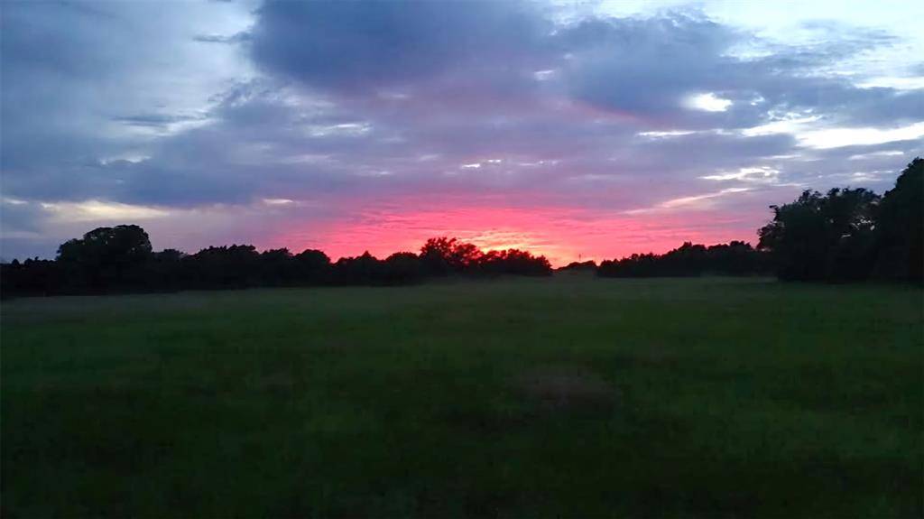 3285 Roland Road, Whitesboro, TX 76273