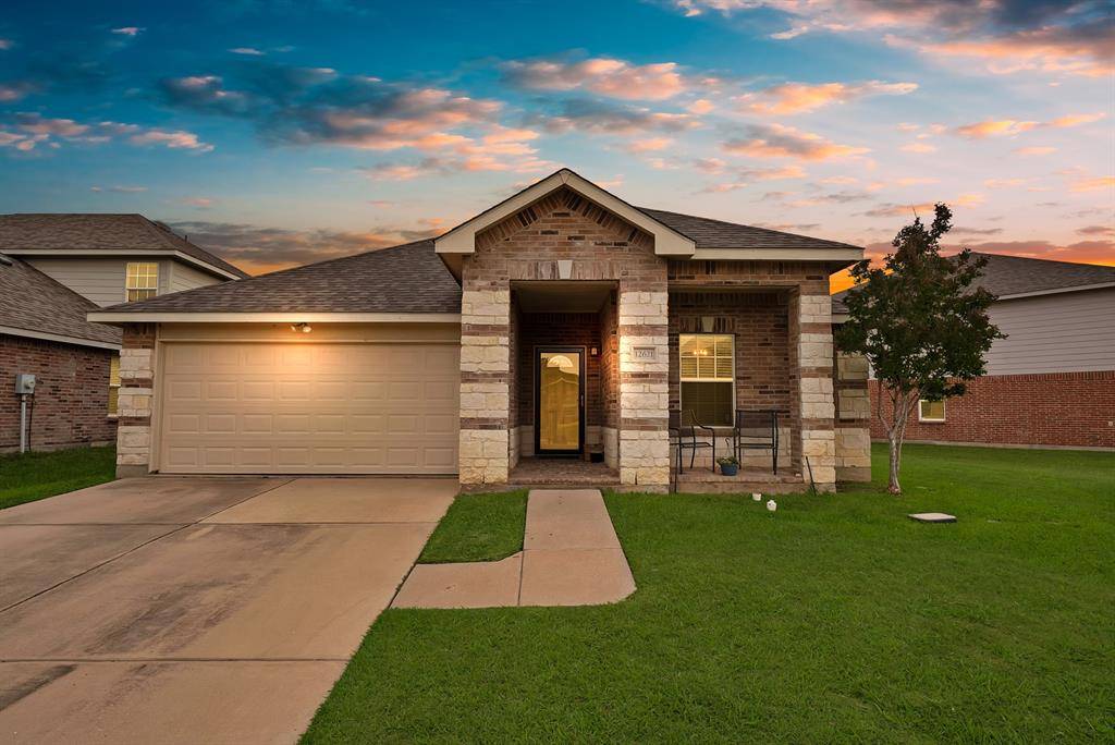 12621 Shady Cedar Drive, Fort Worth, TX 76244