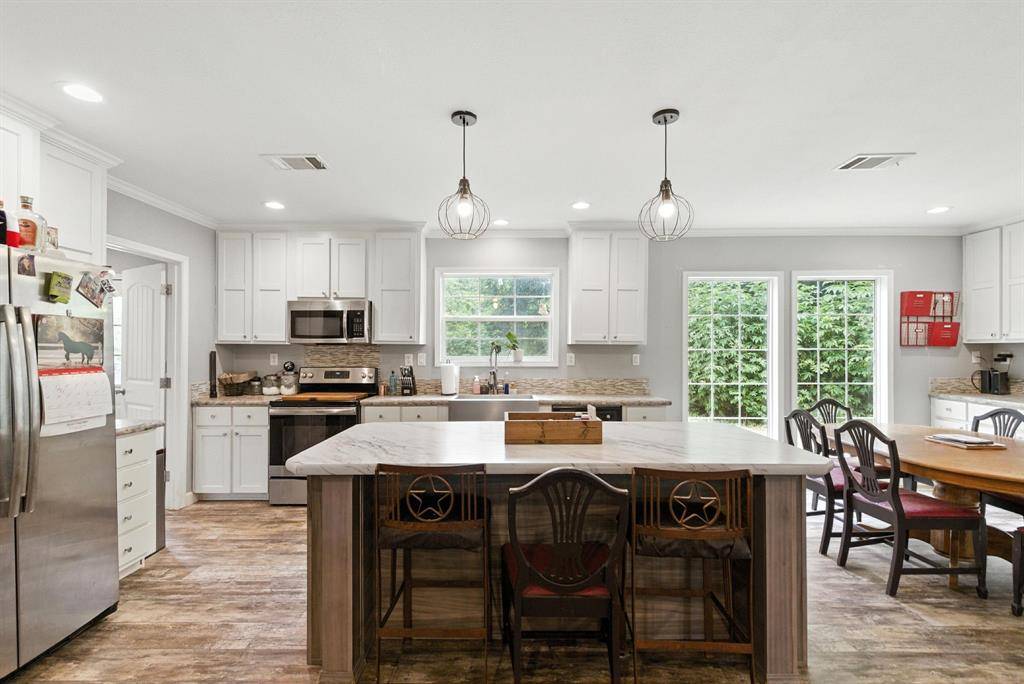 Springtown, TX 76082,726 Highland Circle