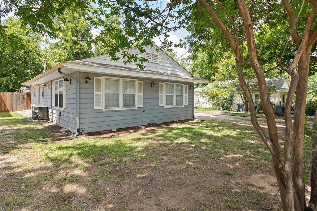 Granbury, TX 76048,414 W Doyle Street