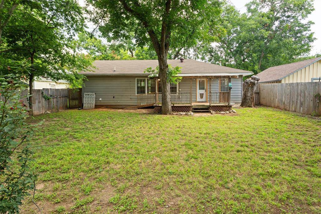 Granbury, TX 76048,414 W Doyle Street