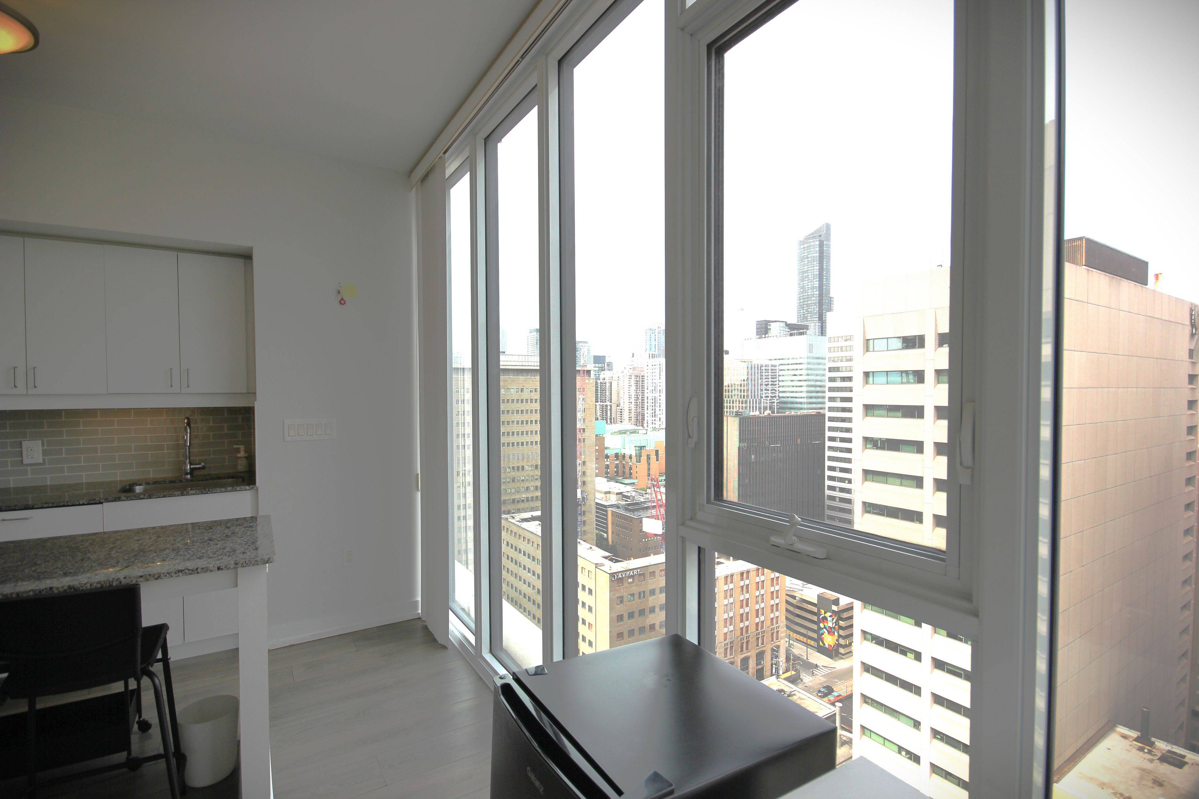 Toronto C01, ON M5G 1S9,426 University AVE #2608