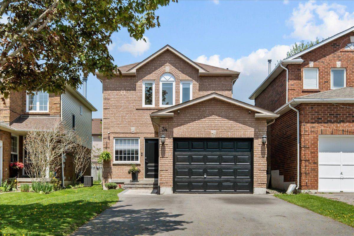 34 Vail Meadows CRES, Clarington, ON L1C 4T2