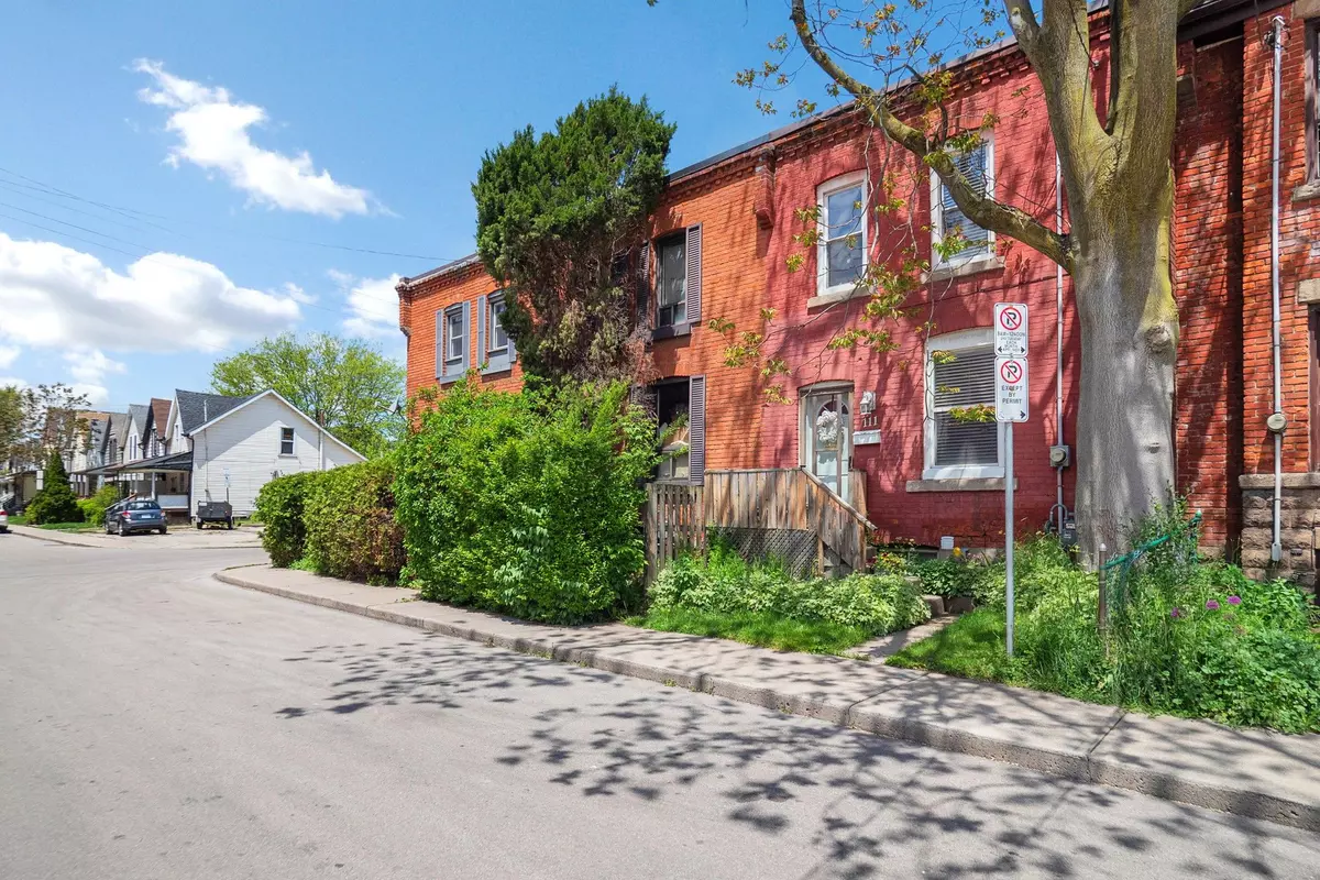 Hamilton, ON L8L 3P6,111 Shaw ST