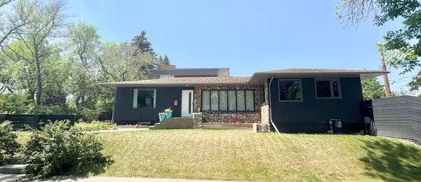 1024 16 ST South, Lethbridge, AB T1K 1X1