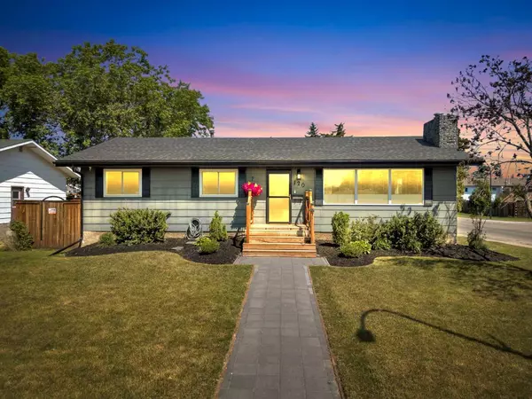 120 Pearson Crescent,  Red Deer,  AB T4P 1L9