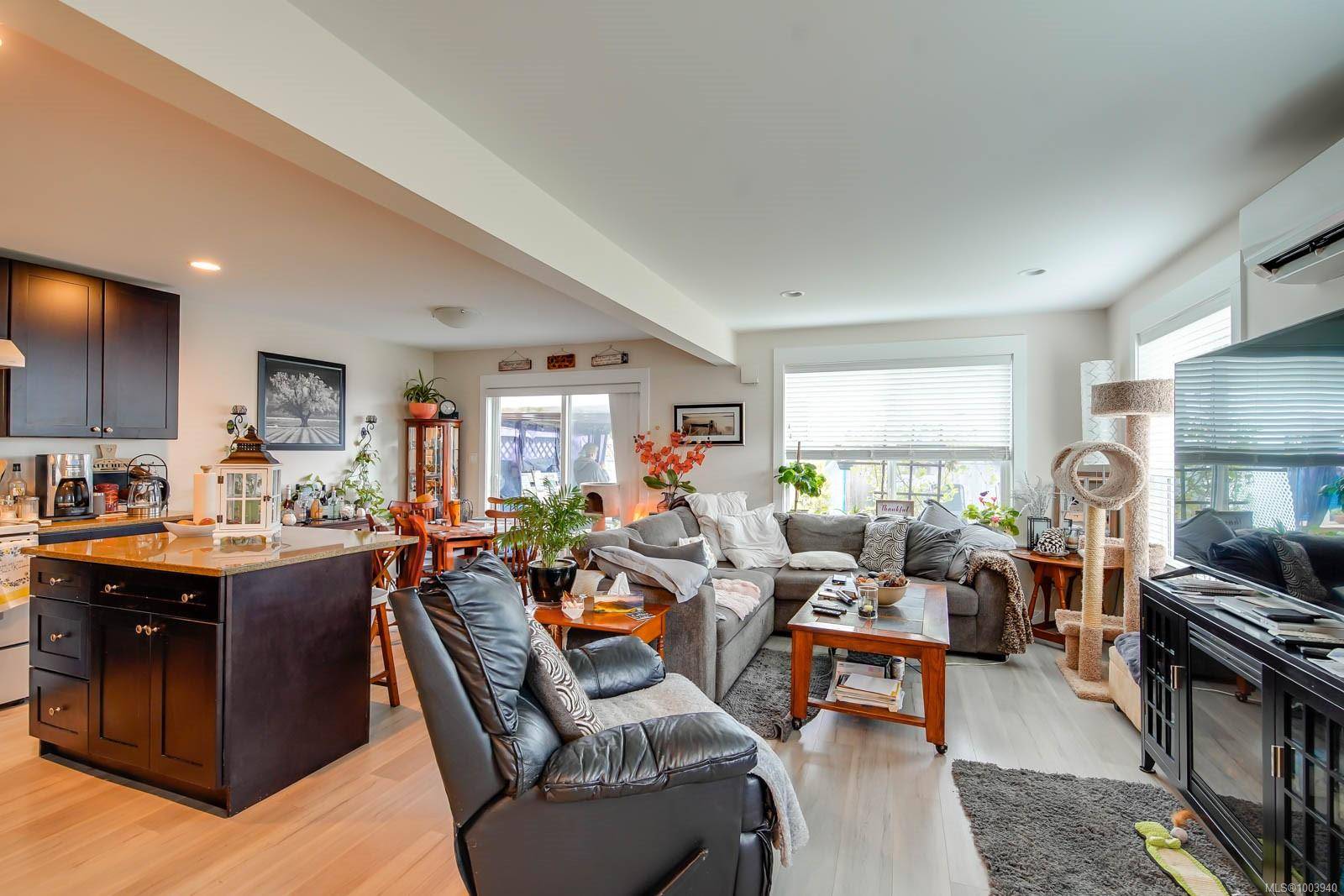 Port Alberni, BC V9Y 2V8,2702 Anderson Ave #2