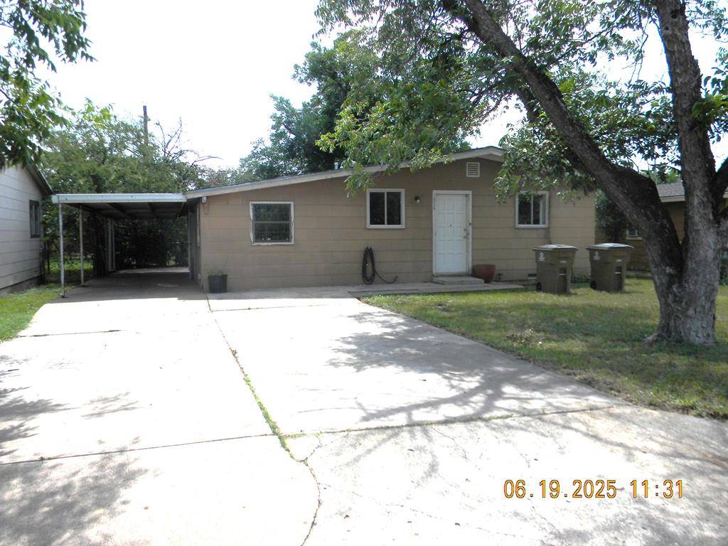 1334 State St, San Angelo, TX 76903