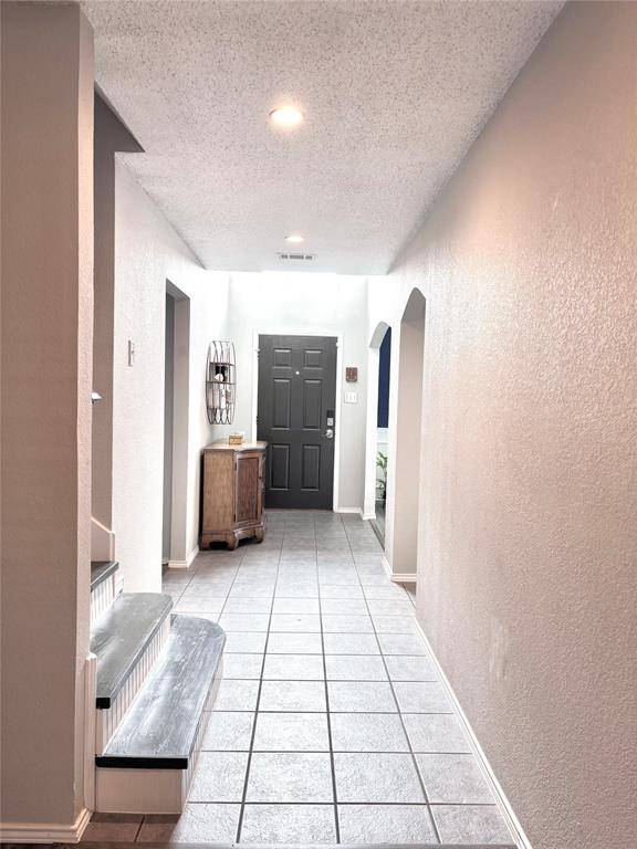 Saginaw, TX 76131,700 Hummingbird Trail