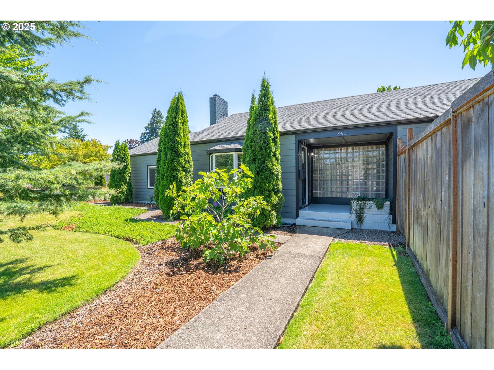 Eugene, OR 97402,3410 BELL AVE